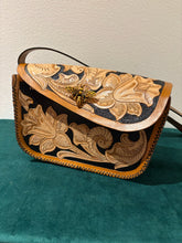 Load image into Gallery viewer, Flora and Fauna Cross Body Handbag